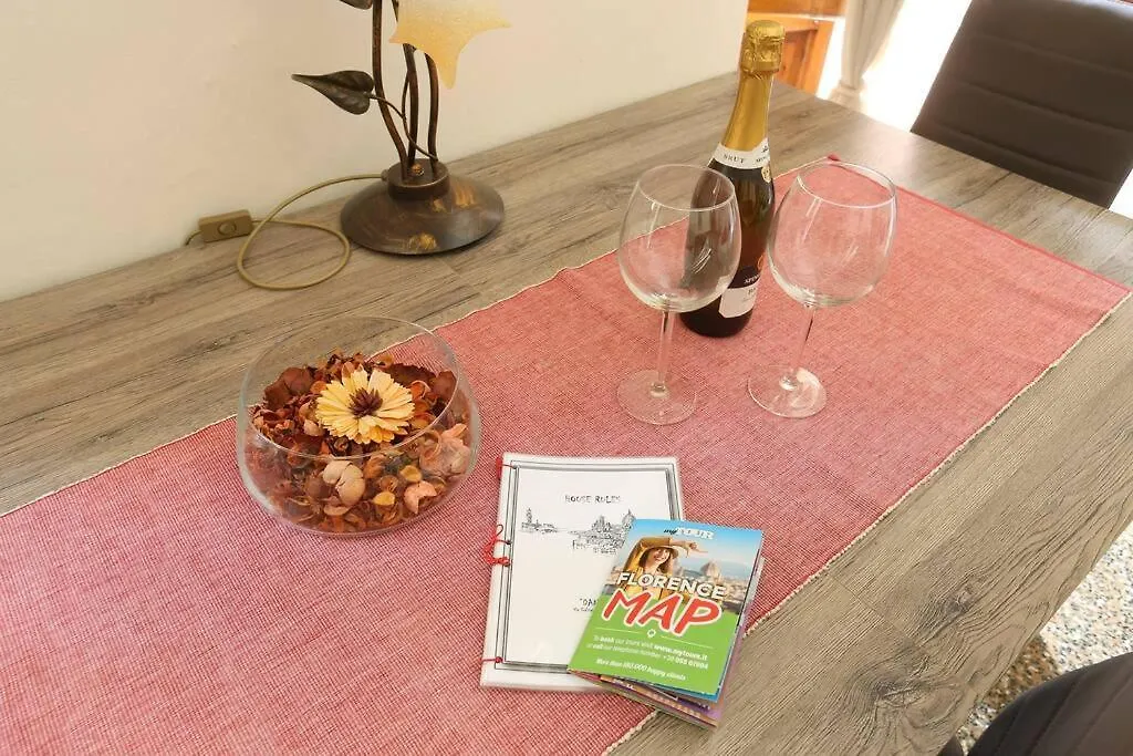 In The Heart Of Florence, Dante, With Private Terrace Italien